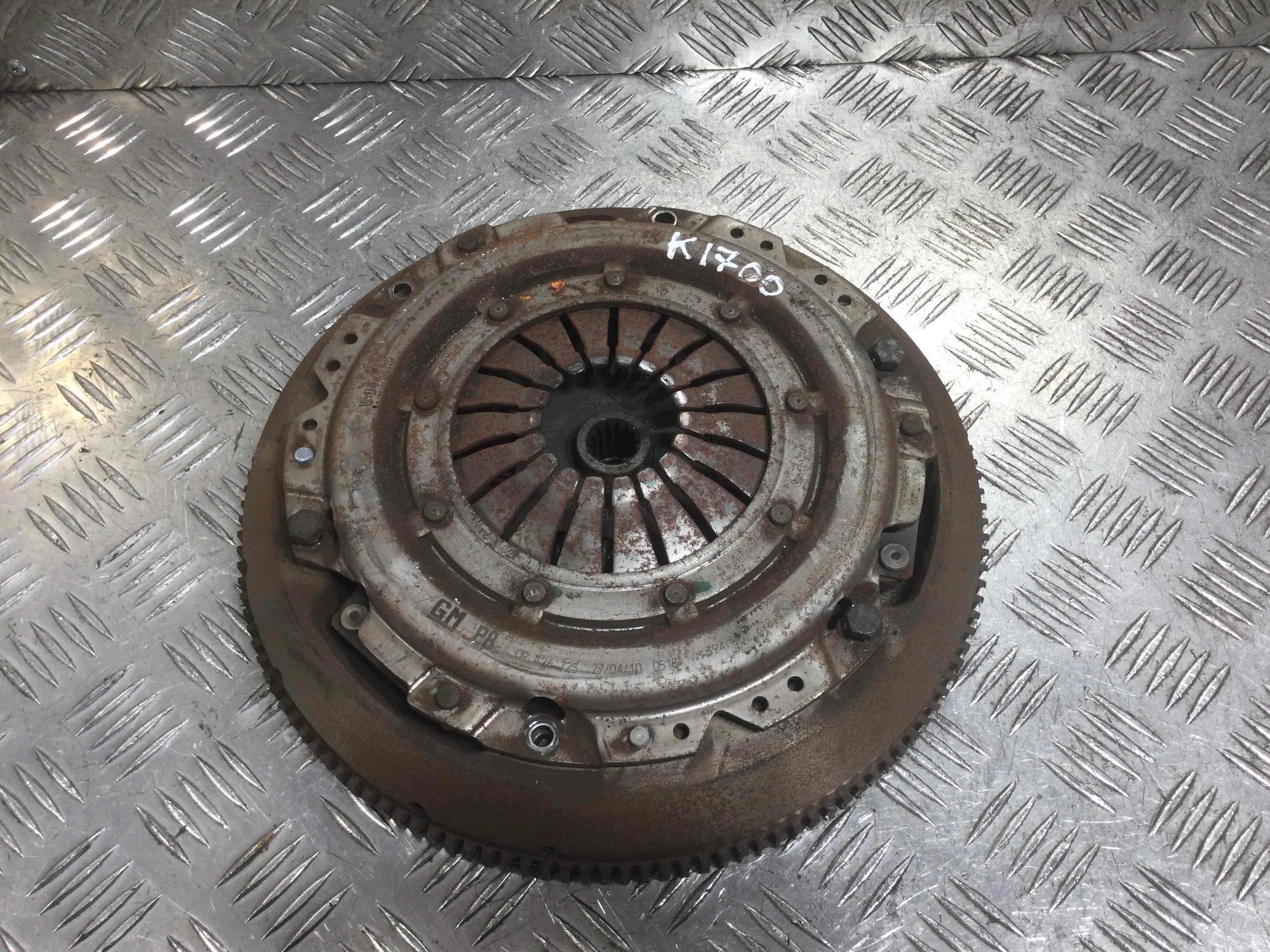 Маховик Opel Corsa D (2006-2011) бензин 1.0 i Механика Х/б