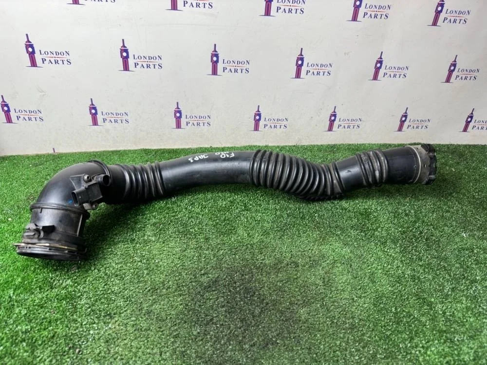 Воздуховод наддувочного воздуха BMW 520i F10