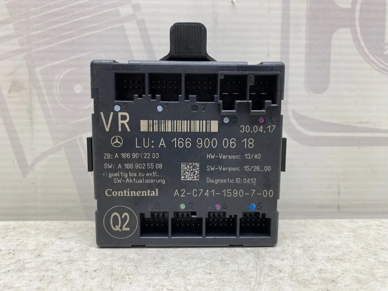 Блок управления передней правой двери Mercedes-benz GLS X166