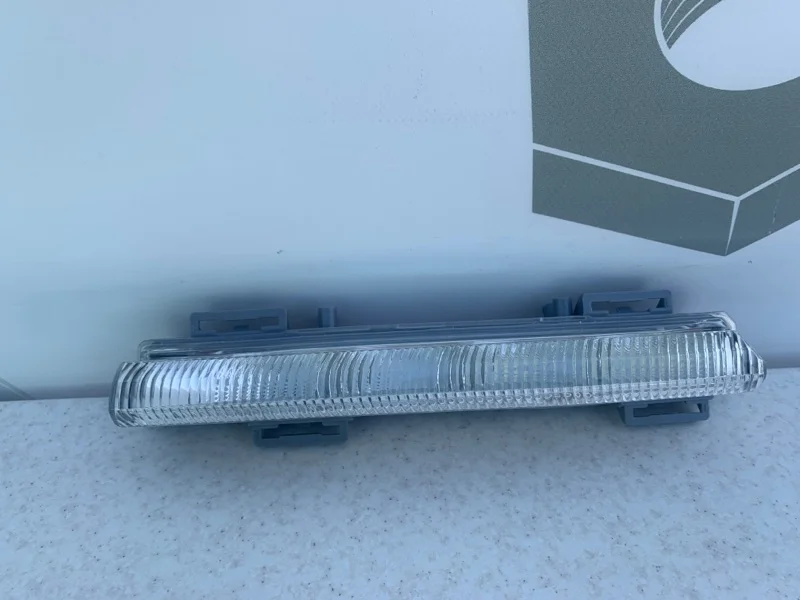 Дхо левый Mercedes-benz C207