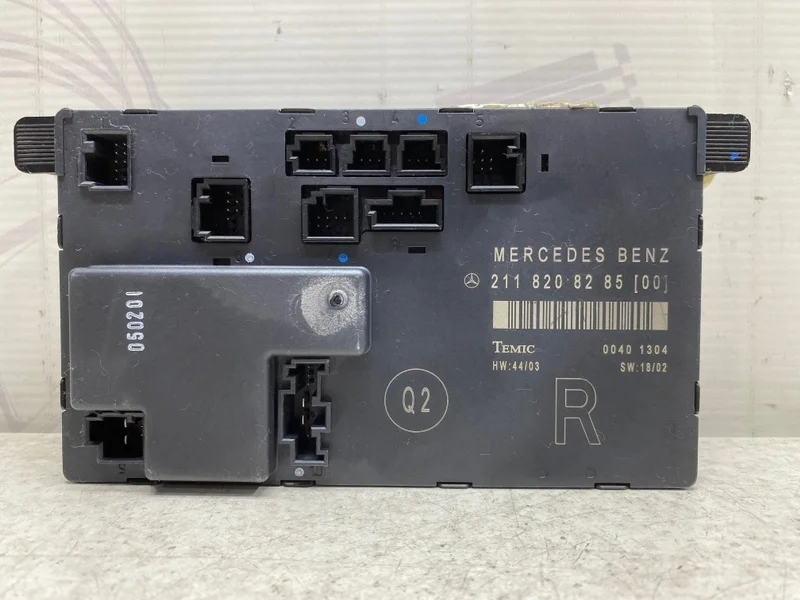 Блок управления передней правой двери Mercedes-benz 2005 W211