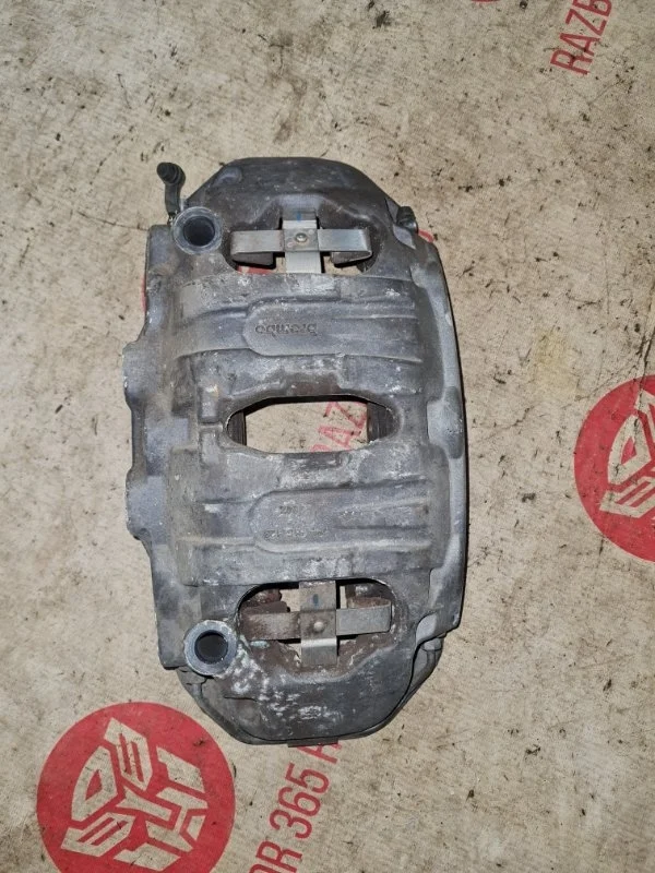 Суппорт Porsche Cayenne 2012 958