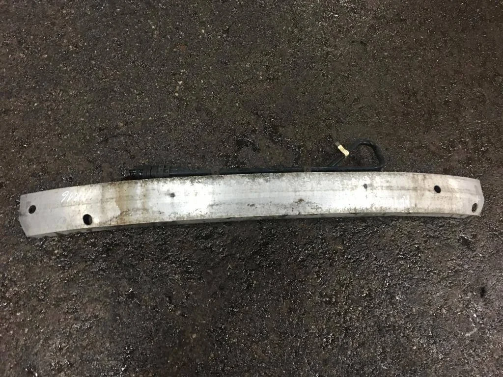 Усилитель бампера передний LAND ROVER FREELANDER