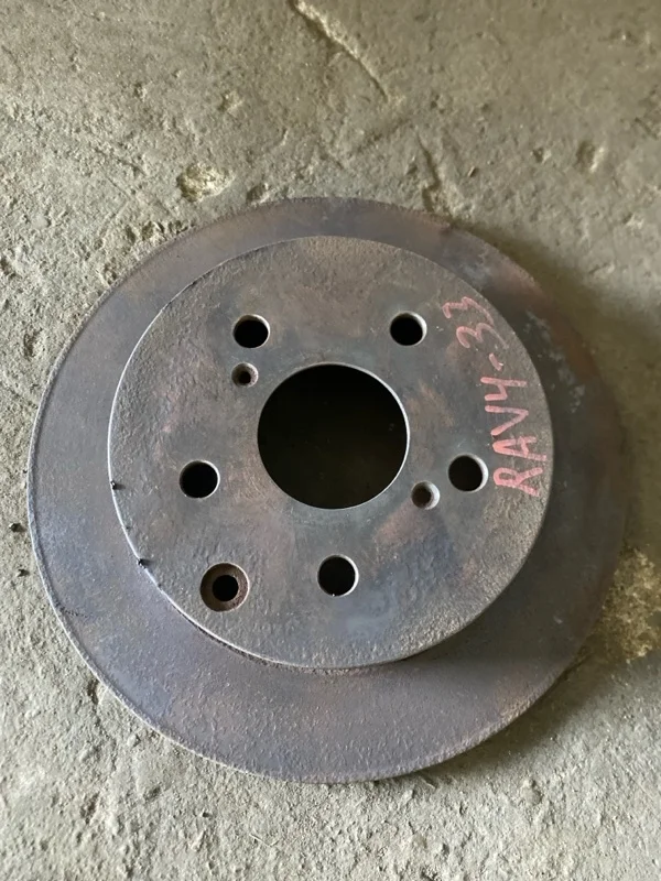 Диск тормозной задний Toyota Rav 4 (Xa30) (2005-2014) 2009 4243142060 3.5 I 2GRFE
