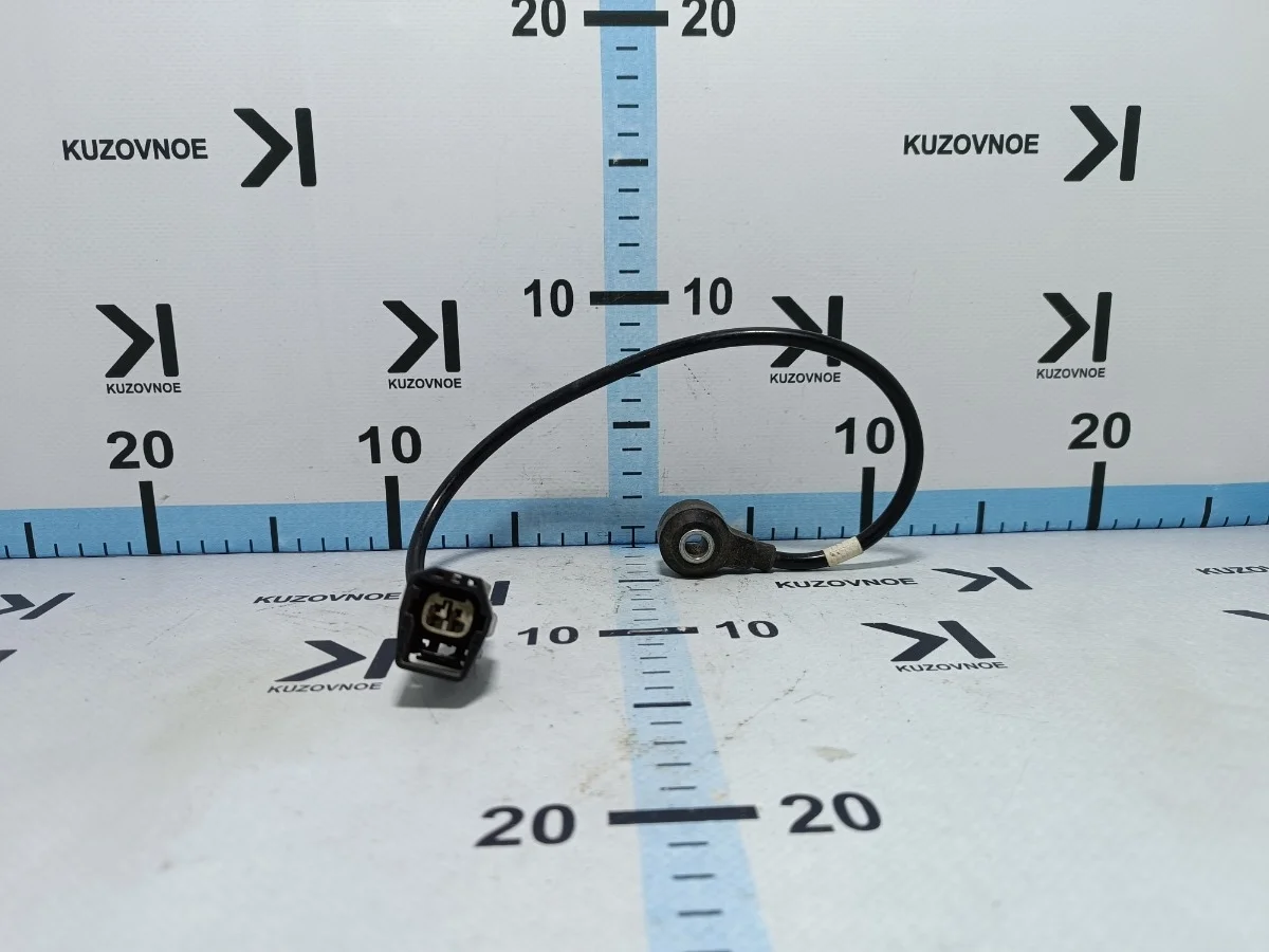 Датчик детонации Ford Focus 2010 CB4