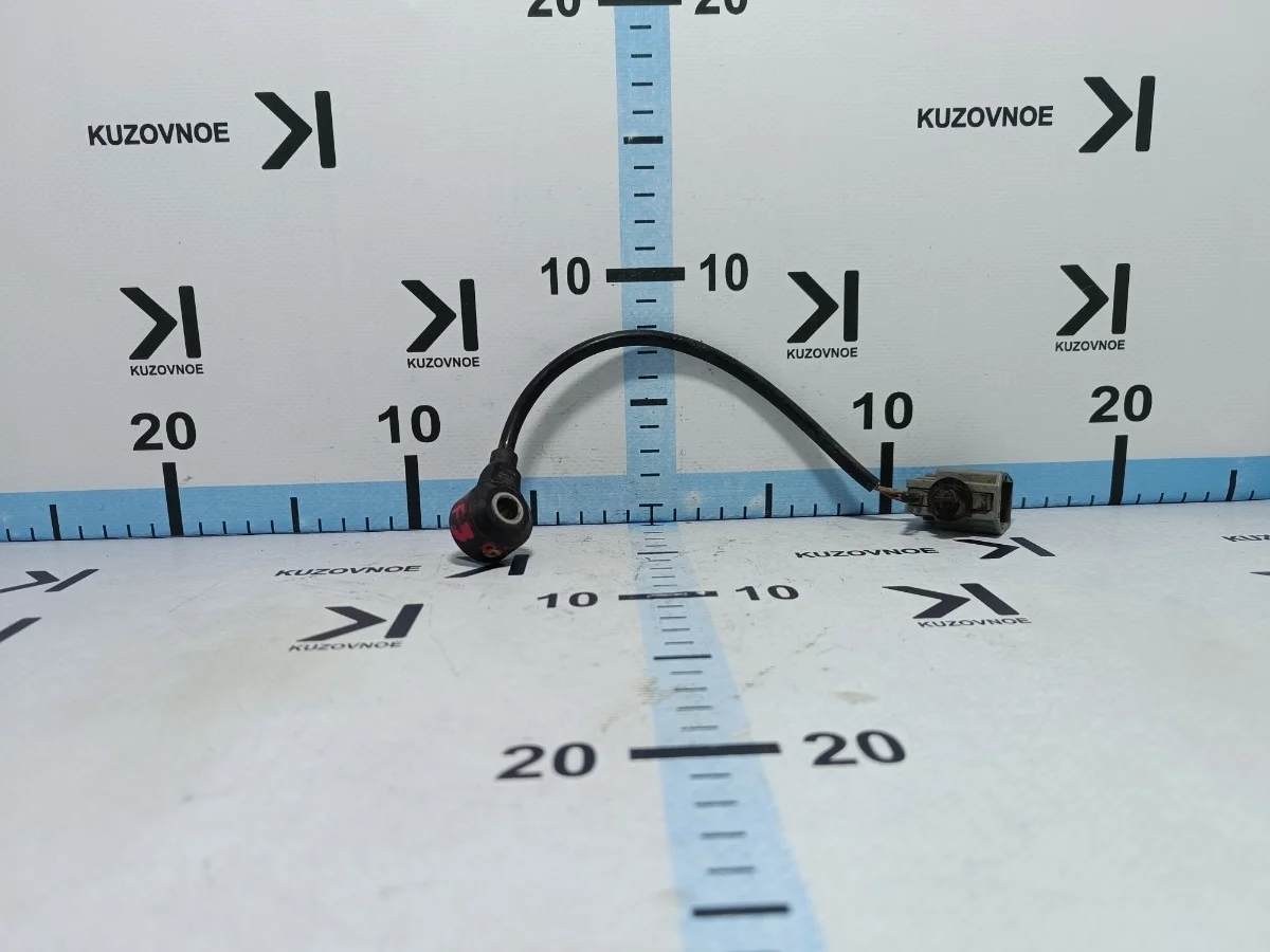 Датчик детонации Ford Focus 2015 CB8