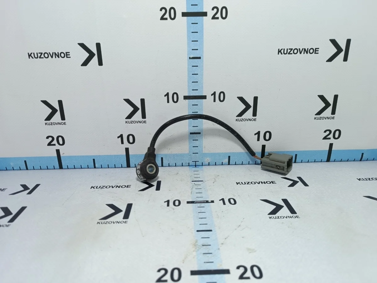 Датчик детонации Ford Focus 2015 CB8