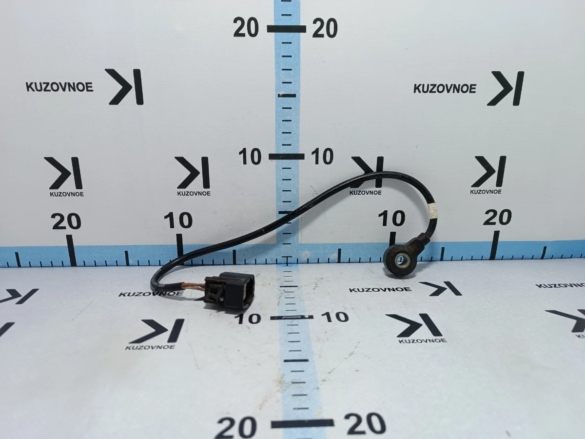 Датчик детонации Ford Focus 2010 CB4