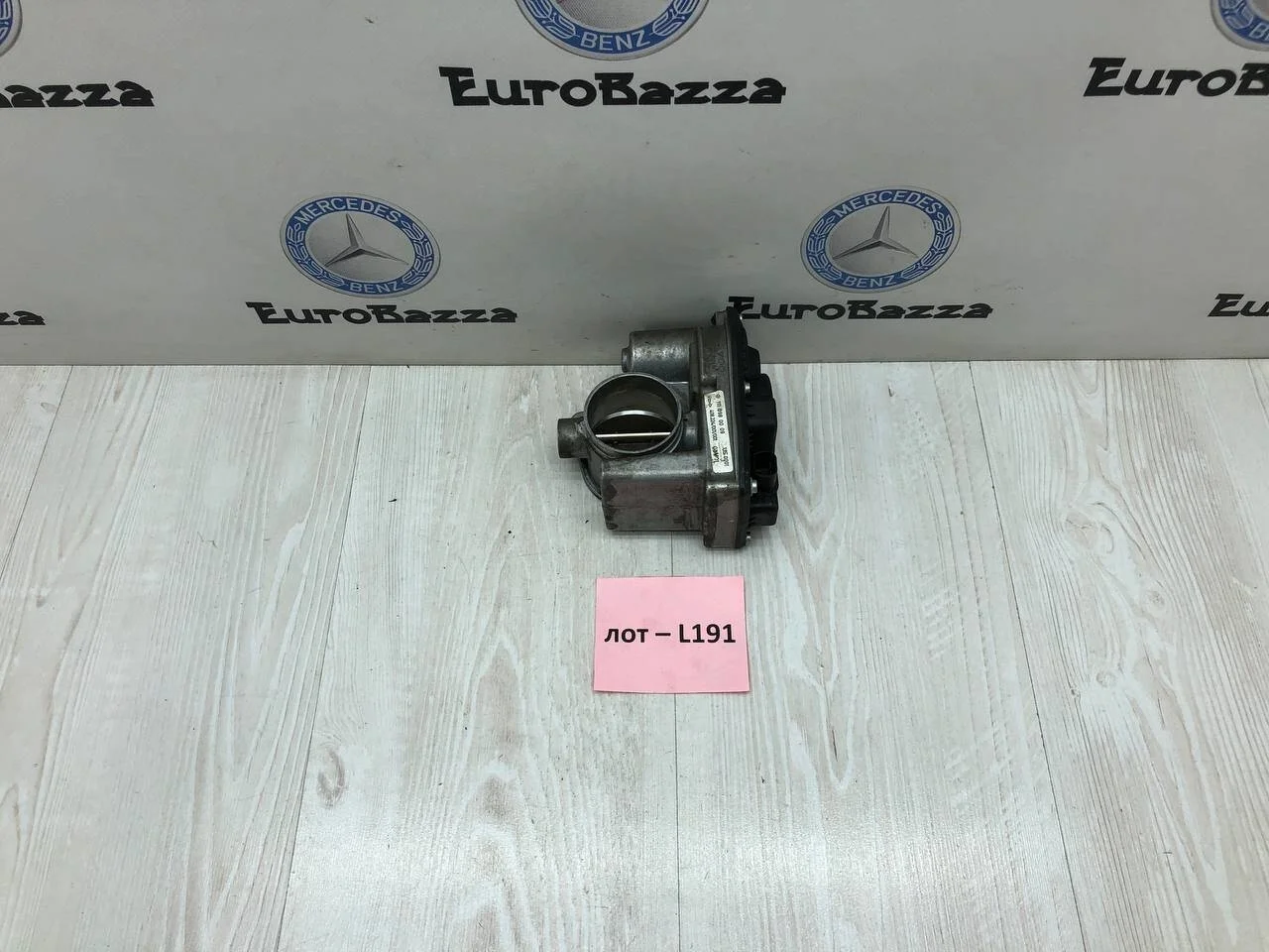 Дроссельная заслонка Mercedes R170