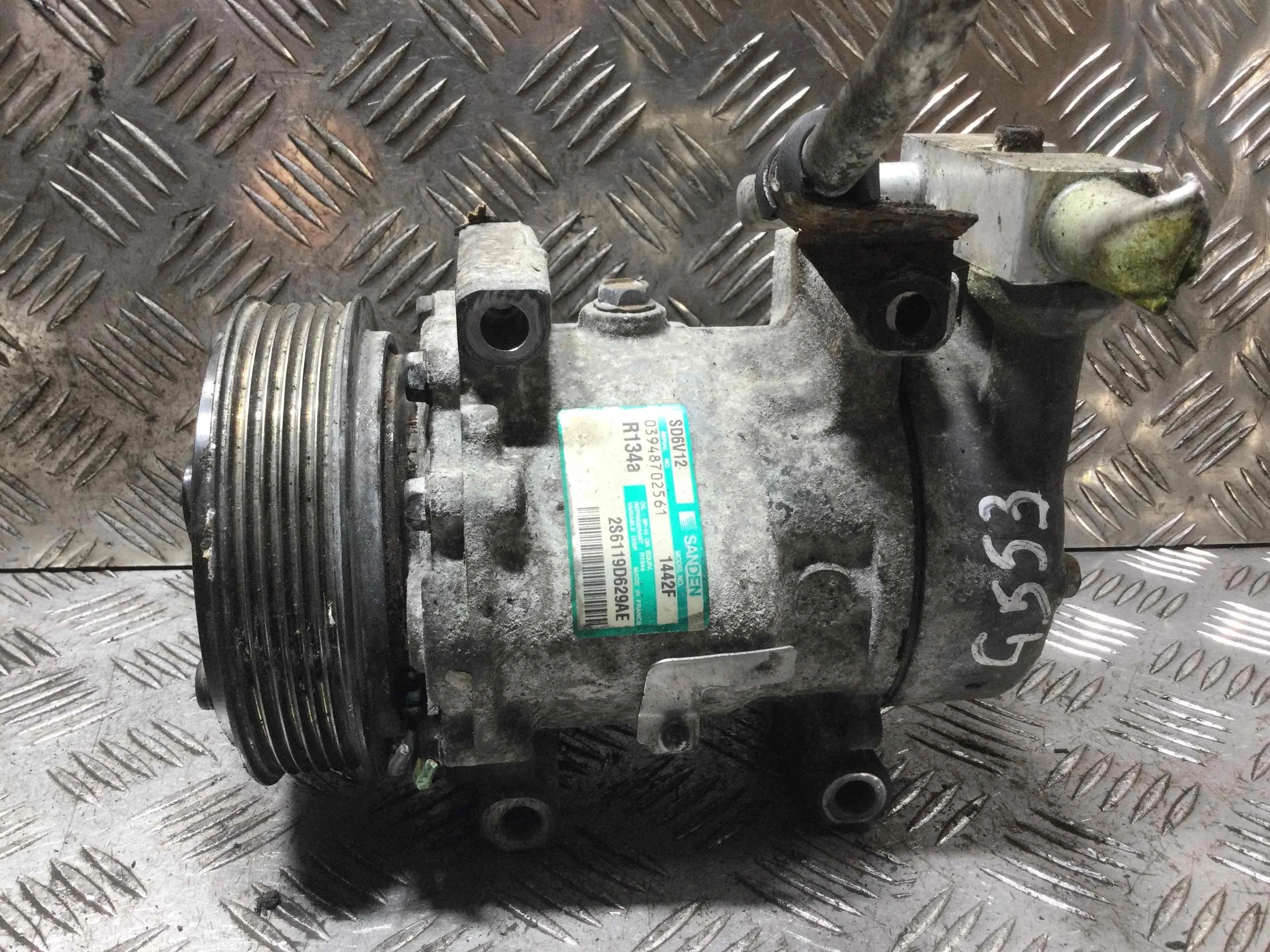 Компрессор кондиционера Ford Fiesta 5 поколение (2001-2007) дизель 1.4 TDCi Механика Х/б