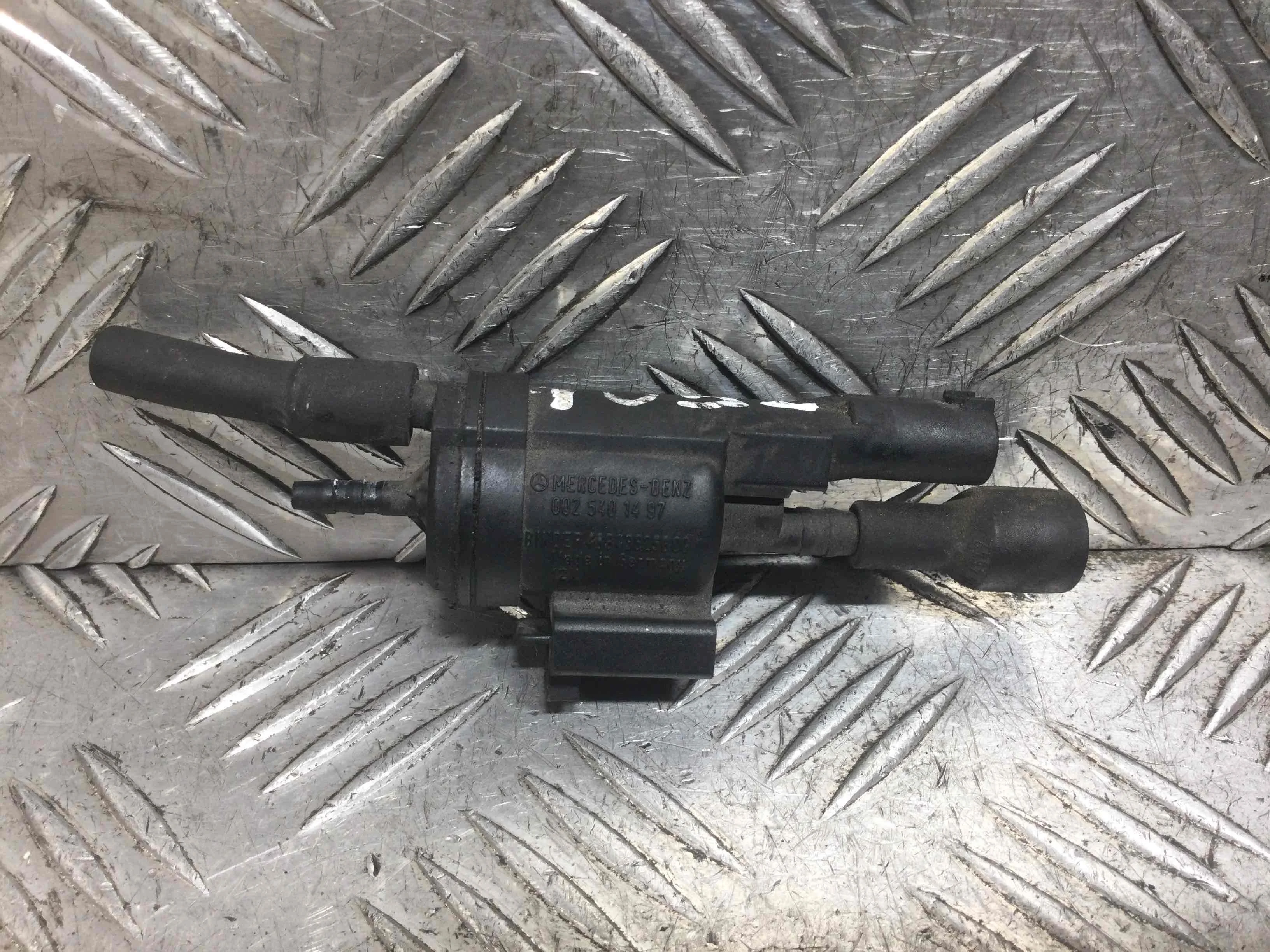 Клапан электромагнитный Mercedes CLK W209/A209 (2002-2005) бензин 2.6 i Автомат Купе