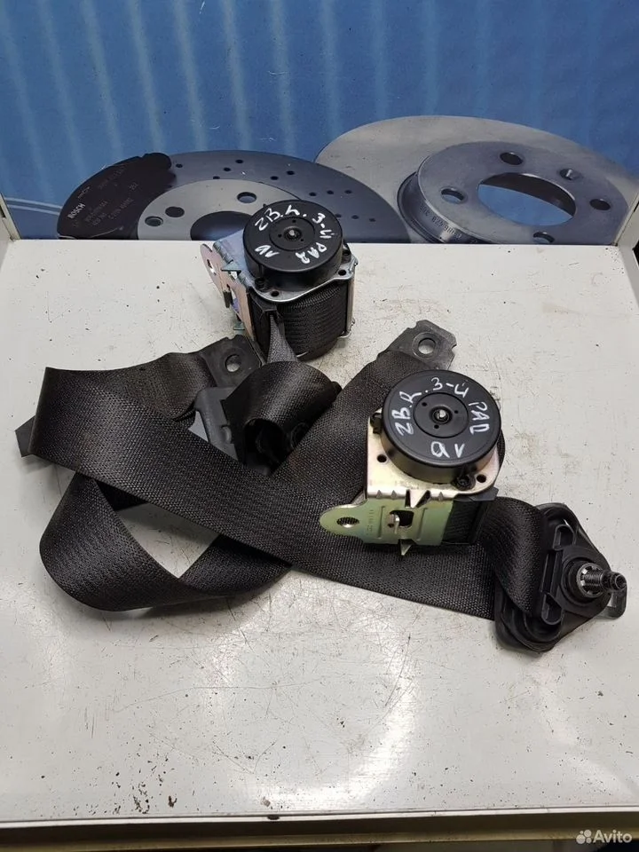 Ремни безопасности 3-й ряд opel zafira b