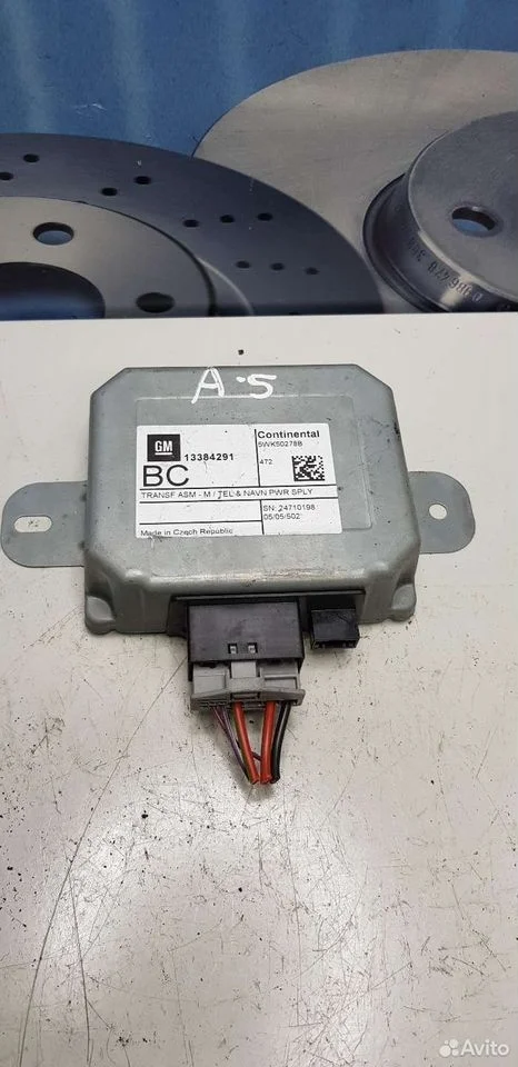 Блок навигации 13384291 opel astra j