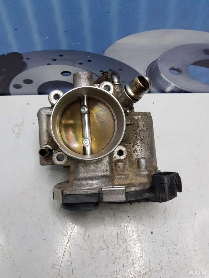 Дроссельная заслонка 55561495 opel\chevrolet