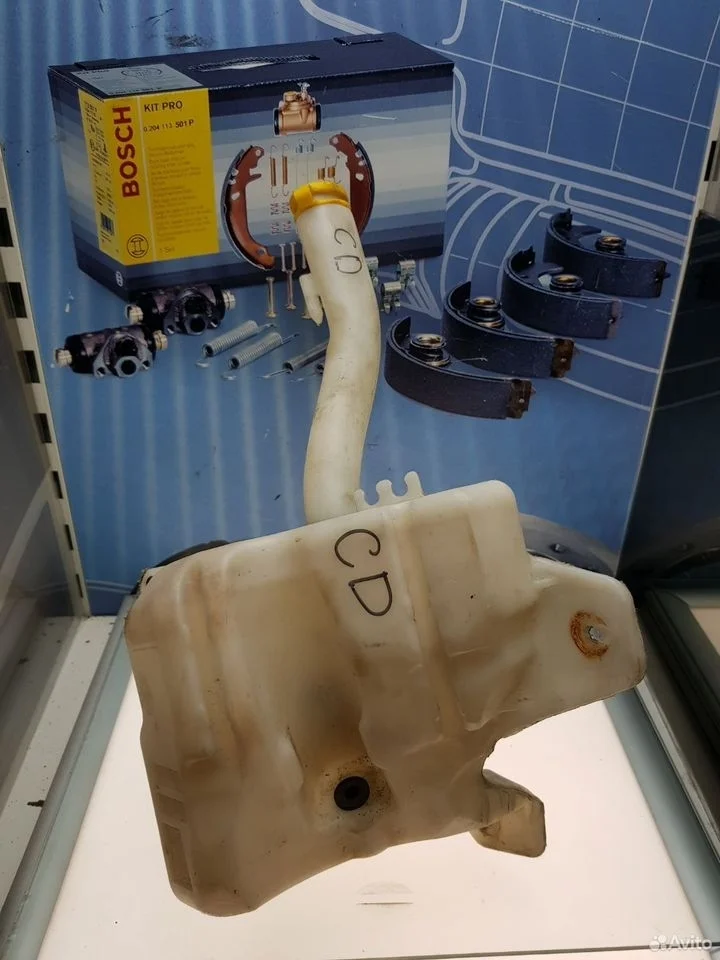 Бачок омывателя opel corsa d