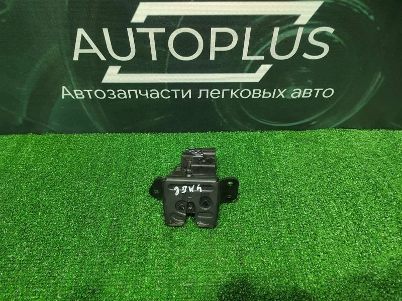 Замок багажника Kia Ceed 2011 812301H000 ED УНИВЕРСАЛ G4GC, задний