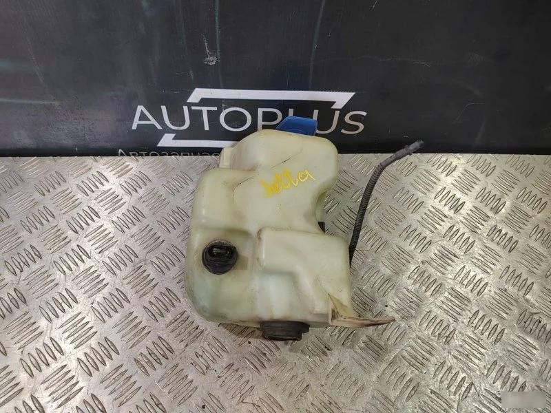 Бачок омывателя Volkswagen Jetta 4 1999-2005 1J0955453 2.0