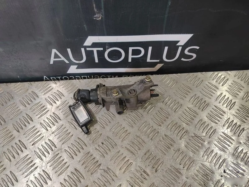 Замок зажигания Volkswagen Jetta 4 1999-2005 4B0905851 2.0
