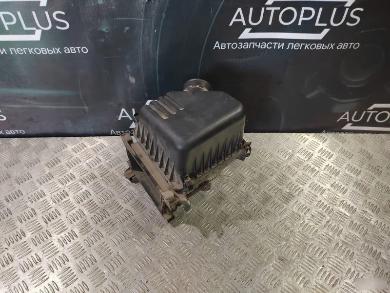 Корпус воздушного фильтра Kia Ceed 2006-2012 281102H000 1.6