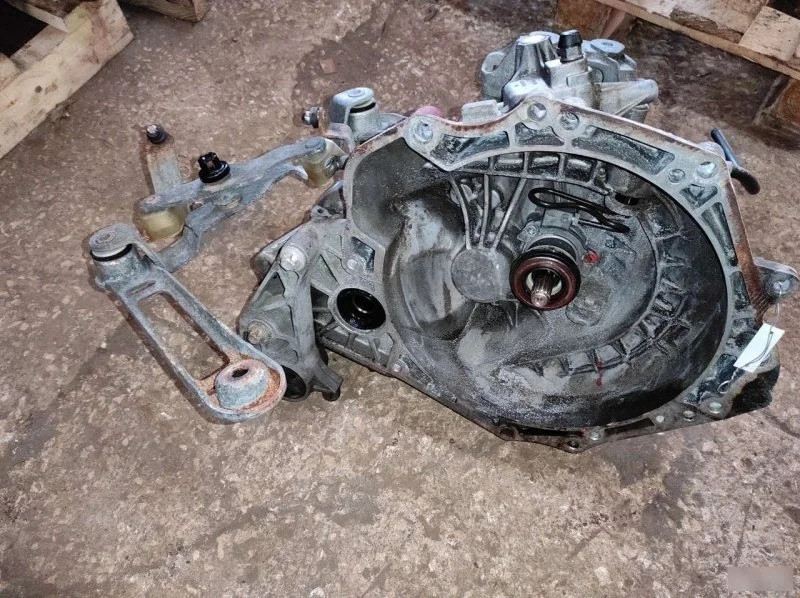 МКПП Opel Zafira B 55565138 Z18XER