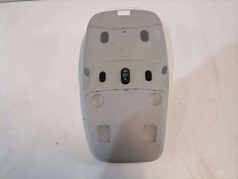 Плафон освещения салона Saab 9-3.