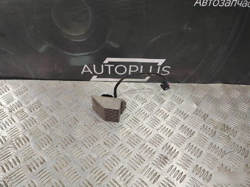 Резистор печки Volkswagen Polo 5 2009-2015 6Q1907521B 1.6