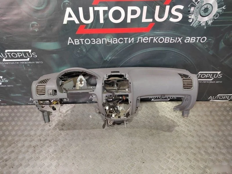 Торпедо Hyundai Accent 2 1999-2010 8471025000LT 1.5