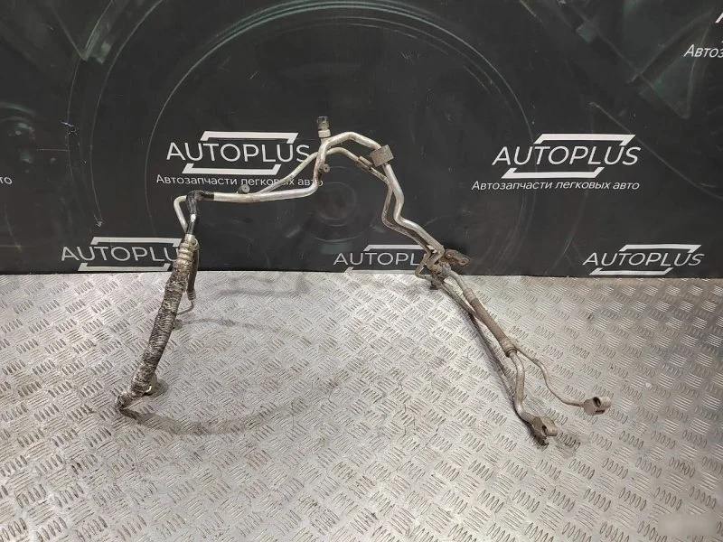 Трубка кондиционера Volkswagen Polo 5 6RU820743A 1.6