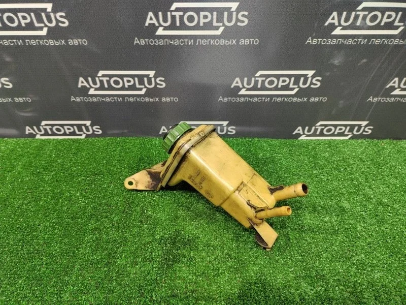 Бачок гур Audi A4 1998 8D0422373C B5 AGA