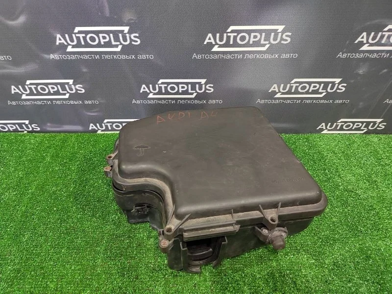 Корпус блока предохранителей Audi A4 1998 8D1907613A B5 AGA