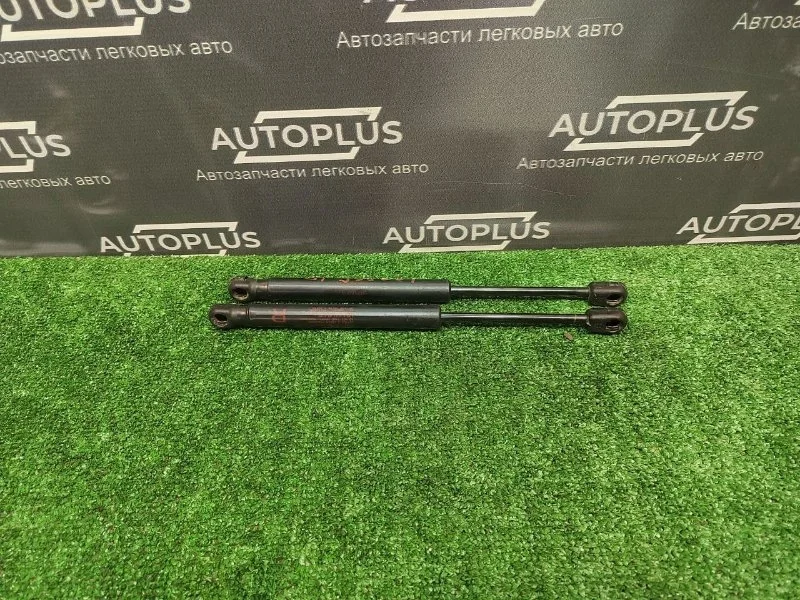 Упоры крышки багажника Mitsubishi Lancer 2009 5925A004 X СЕДАН 1.8 4B10