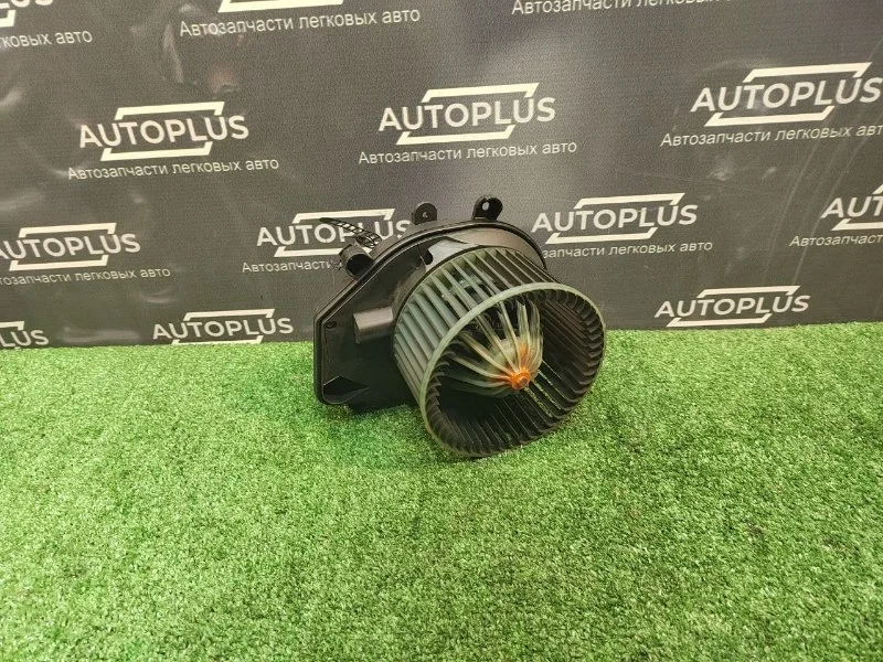 Моторчик печки Volkswagen Passat B5 1997-2005 740221233F