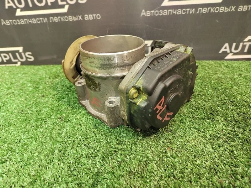 Дроссельная заслонка Audi A6 1997-2005 078133063AK C5 ALF