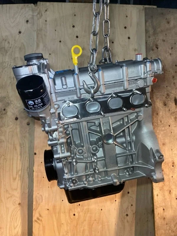 Двигатель Volkswagen Polo 2010-1016 03C100092Q 1.6 CFN