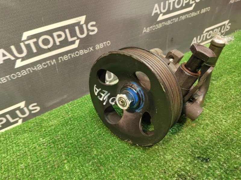 Насос гур Hyundai Elantra 3 2003-2009 5710026300 XD D4EA