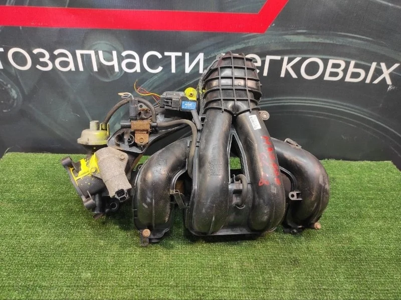 Впускной коллектор Mazda 6 2002 L82913100 СЕДАН GG L813