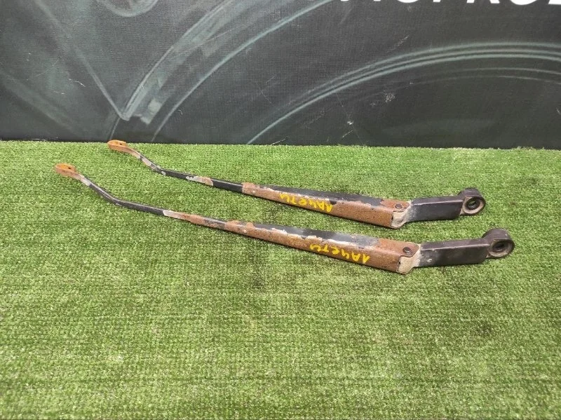 Поводки дворников Chevrolet Lacetti 2007 95211018 ХЭТЧЕБЕК 1.4 F14D3