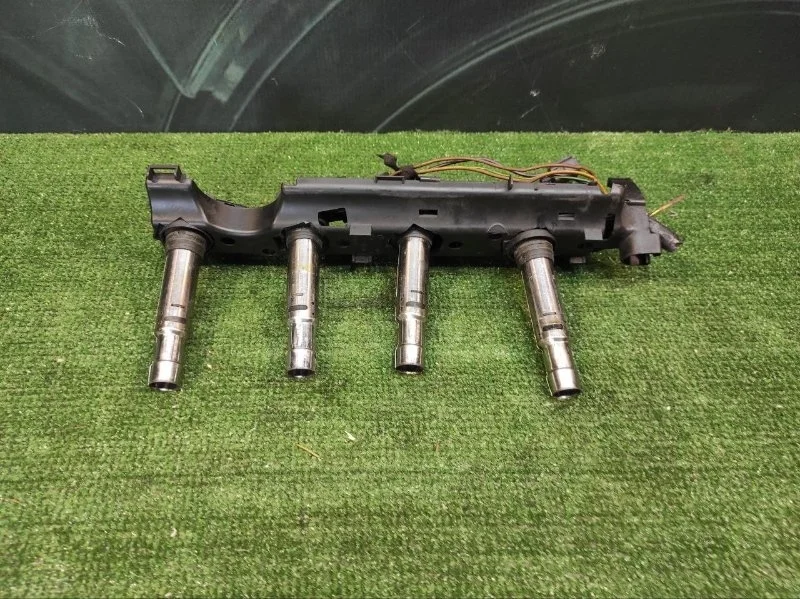 Катушка зажигания Volkswagen Polo 2010-1016 036905715 1.6 CFN