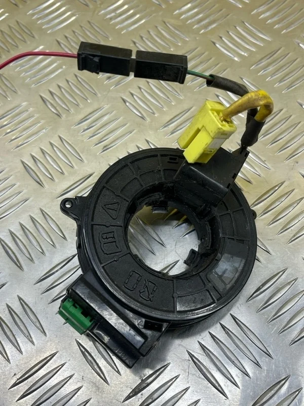 Шлейф руля Mitsubishi L200 (2015-2022) 2019 8619A446 ПИКАП 2.4 D 4N15