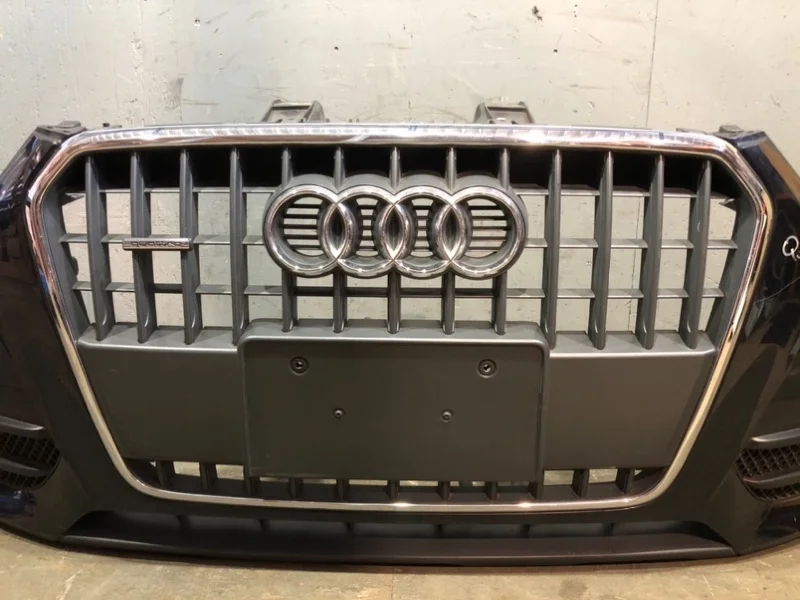 Бампер Audi Q3 8U