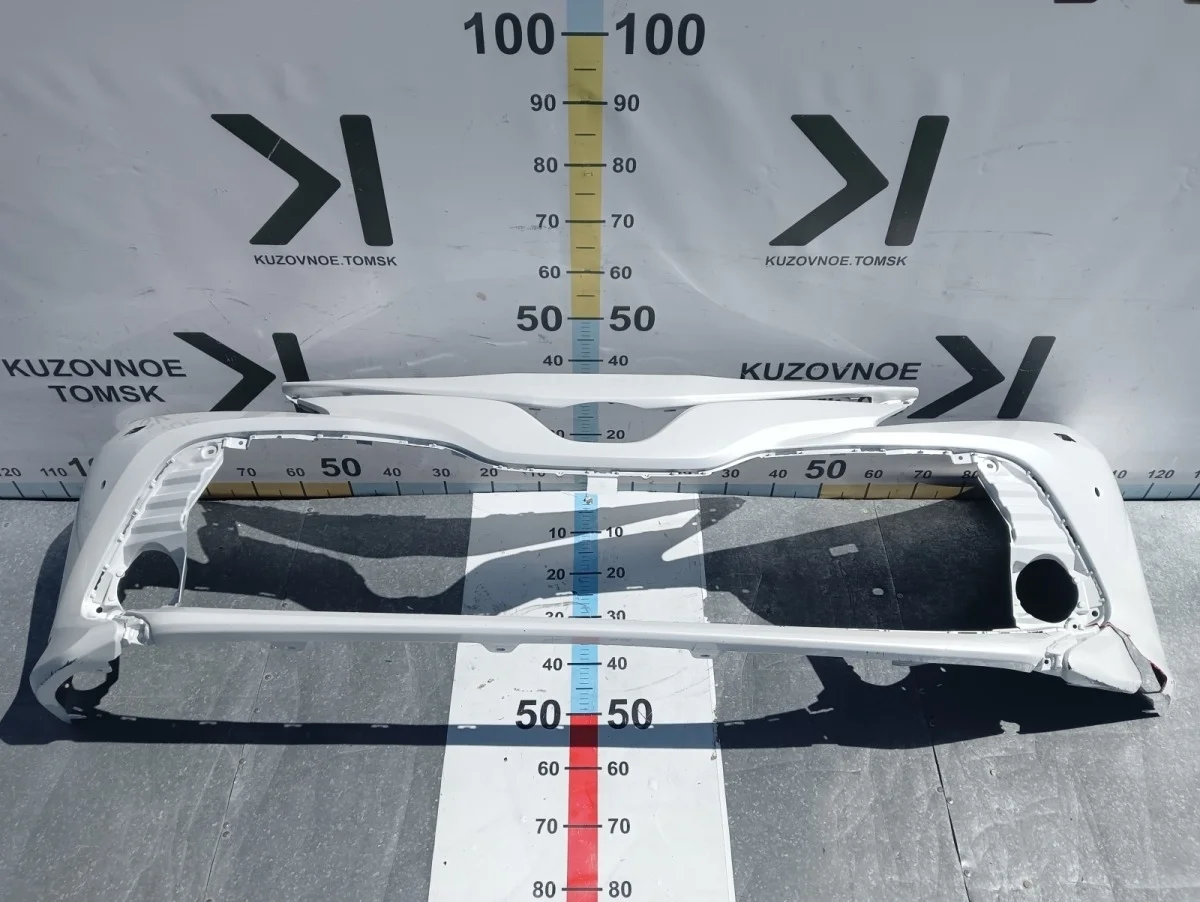 Бампер Toyota Camry 2018- XV70