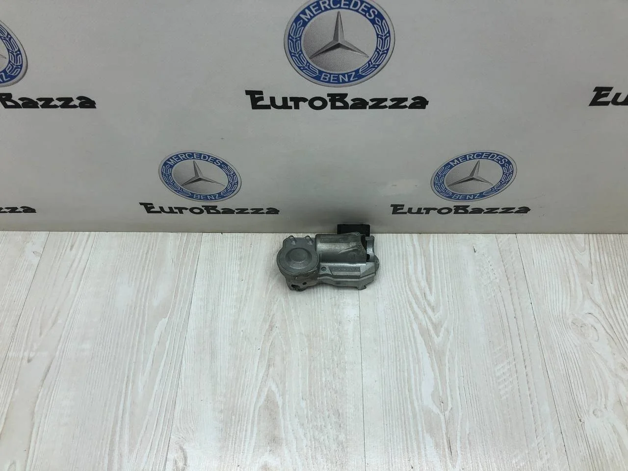 Блокиратор руля Mercedes W211