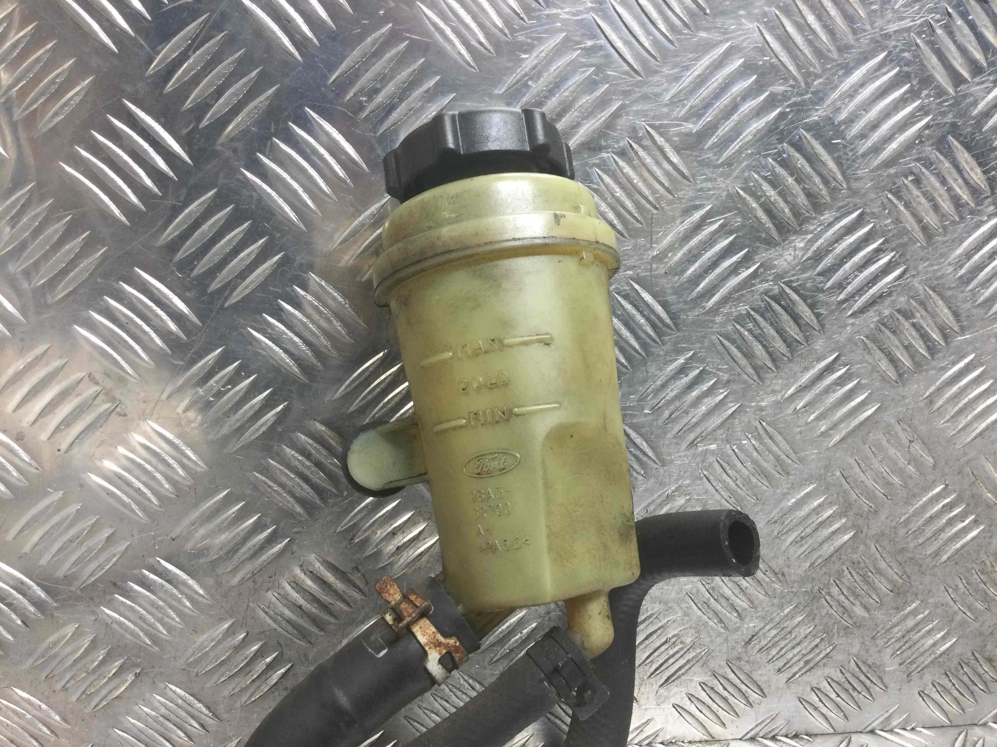 Бачок гидроусилителя Ford Focus 1 поколение [рестайлинг] (2001-2005) бензин 1.6 i Механика Универсал