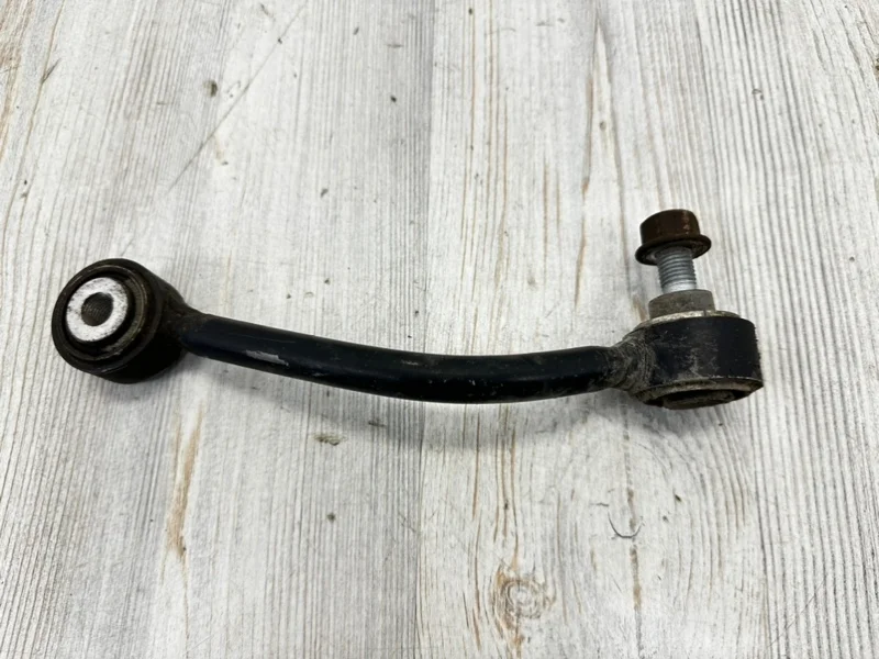 Стойка стабилизатора VW Touareg NF 2013 7P