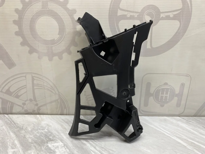 Рамка фары левая Mercedes-benz GLE W166