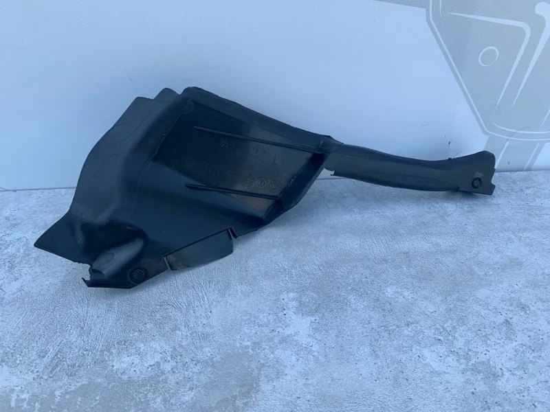 Дефлектор радиатора левый Mercedes-benz GL X164