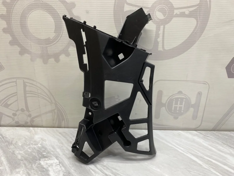 Рамка фары правая Mercedes-benz GLE W166