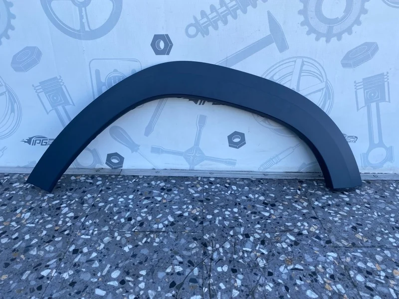 Накладка заднего левого крыла Mercedes-benz GL X166