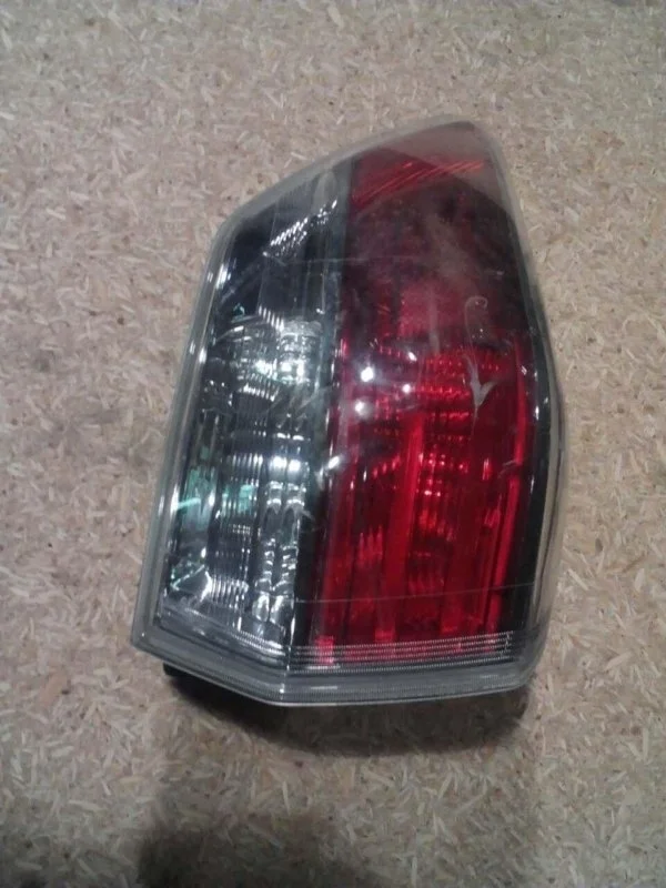 Фонарь задний наружный левый Toyota Highlander Iii 2013> 815600E110