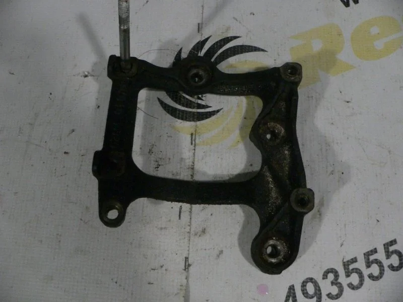 Кронштейн кондиционера TOYOTA Venza 2009> 1250236010